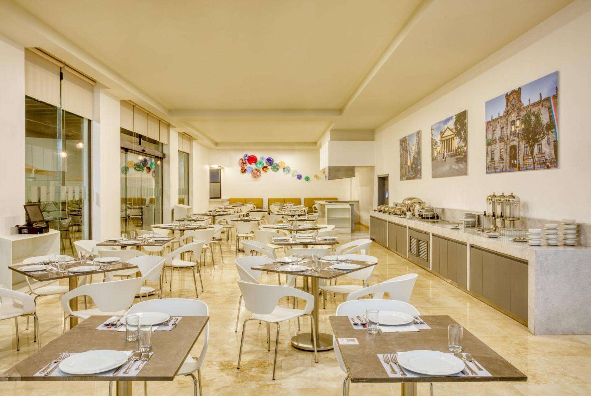 Hotel Fiesta Guadalajara Aeropuerto