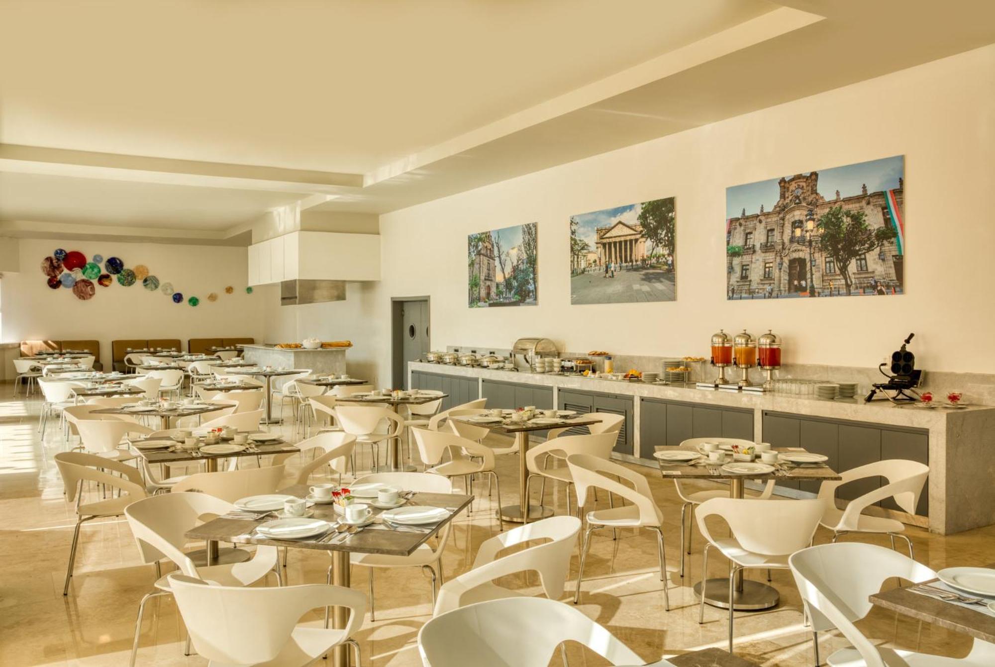 Fiesta Guadalajara Aeropuerto 4* Las Pintas